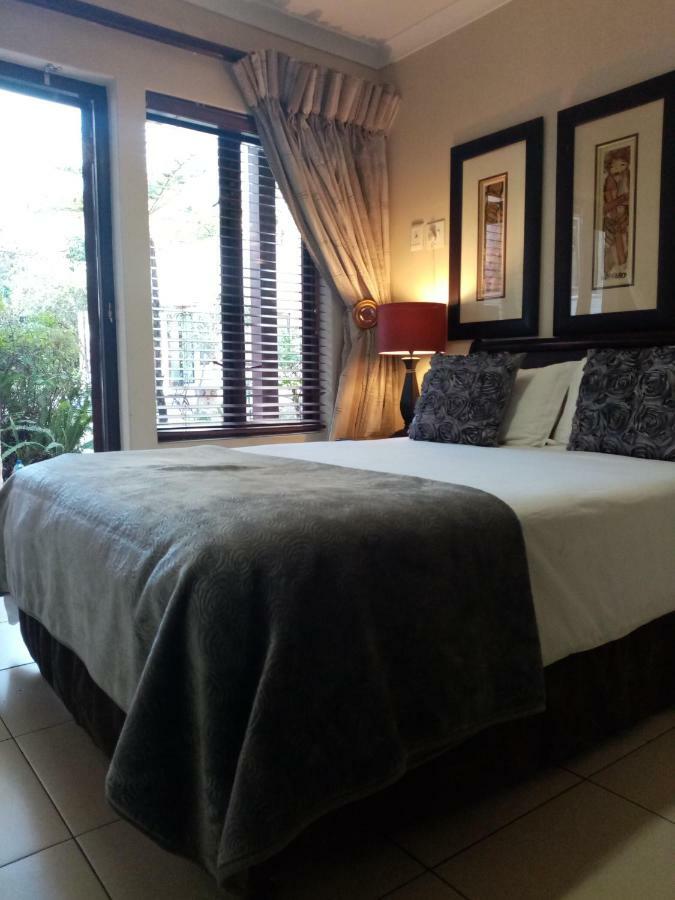 No66 Sandton Lodge Joanesburgo Exterior foto